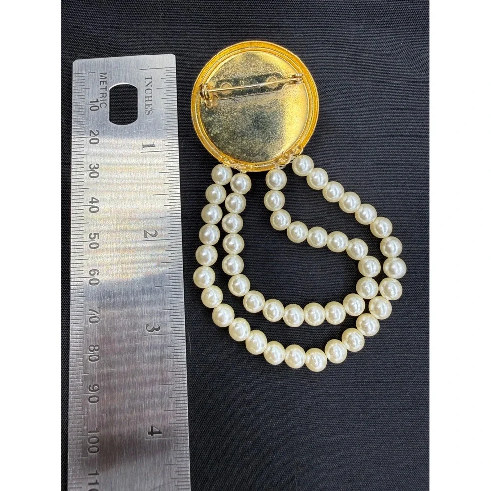 Vintage Classy Gold Tone Faux Pearl Dangle Brooch Cream 90s Statement Pin Gift
